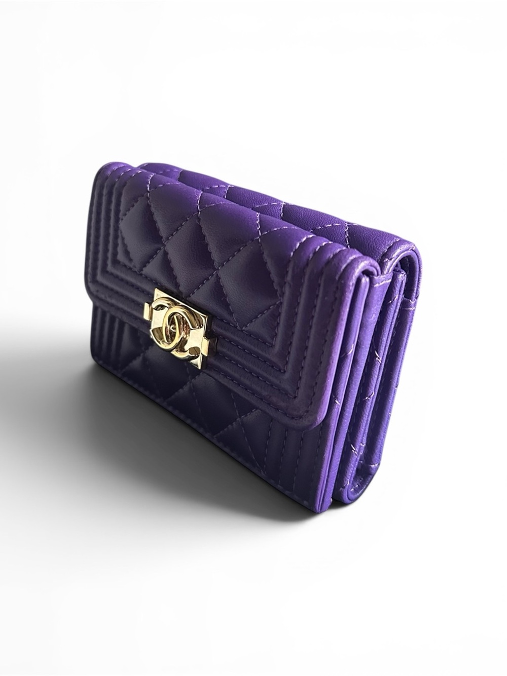 CHANEL Boy Purple Lambskin Quilted Flap Wallet Card Holder Full Set - Picture 3 of 16